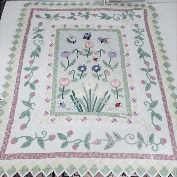 Floral Baby Kids Quilt Blanket Butterfly, Flowers 3D White Pink Purple Greens - Picture 1 of 10